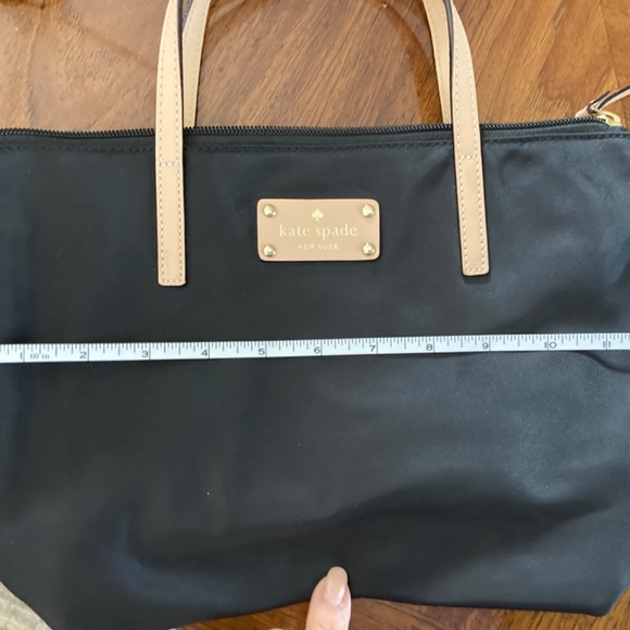 KATE SPADE BLACK NYLON TOTE PURSE LEATHER HANDLES - Picture 6 of 7